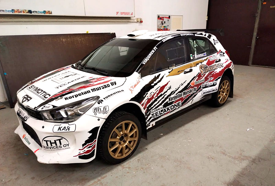 Vuokraa ralliauto polttareihin, syntymäpäiville jne.